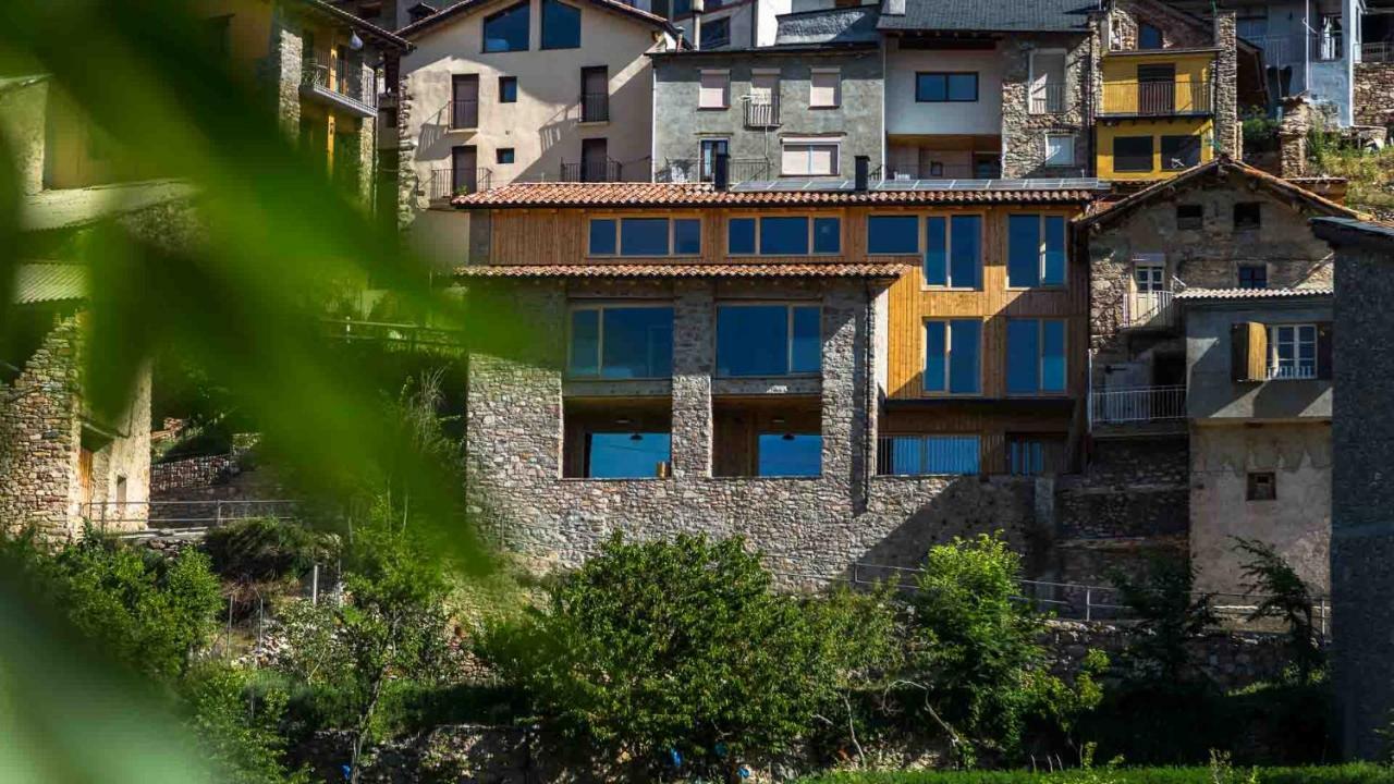 Casa Rural Cal Rossa De Taus Spa Exterior photo